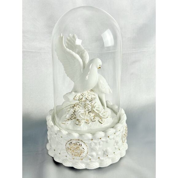Love Doves Sculpture San Fransisco Music Box Co w/ Glass Dome Unchained Melody - Picture 3 of 12